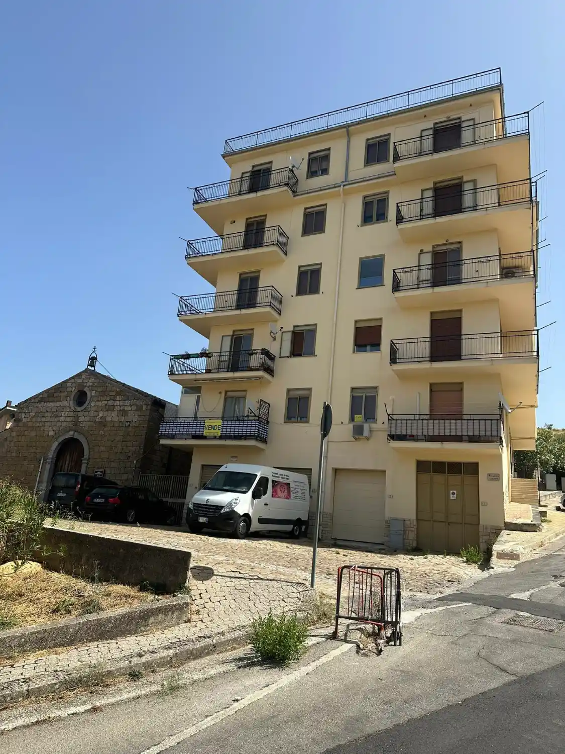 PROSPETTO SU PIAZZETTA SAN GIUSEPPE